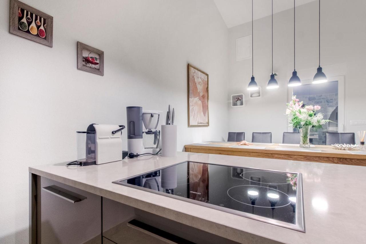 Ferienwohnung Dalmata Lounge Starigrad Paklenica Exterior foto