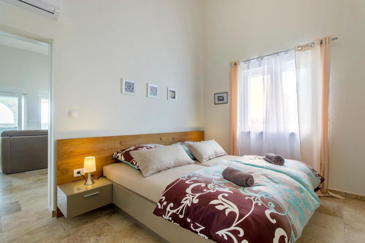 Ferienwohnung Dalmata Lounge Starigrad Paklenica Exterior foto